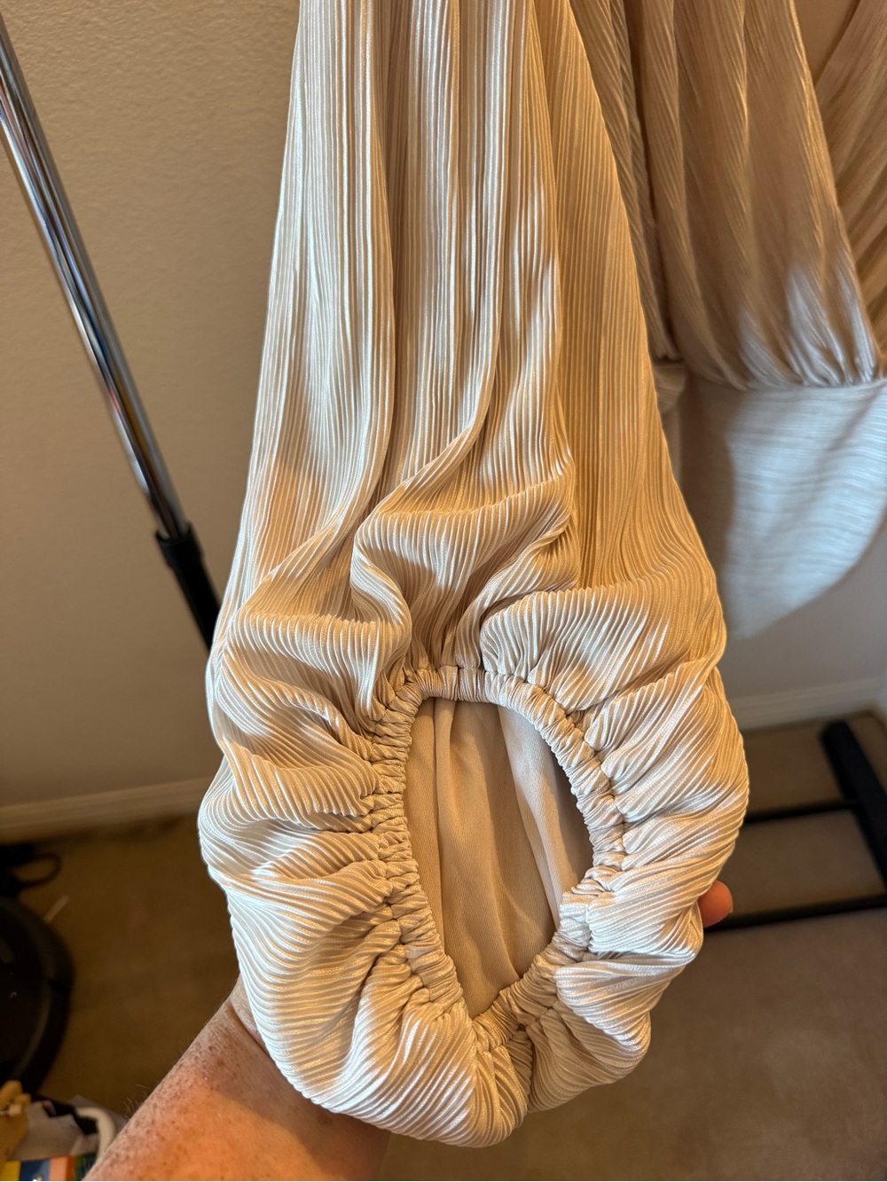 Express Ivory Plissé Surplice Blouse - Picture 3 of 3